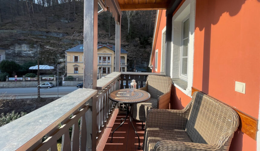 3-Zimmer-Ferienwohnung für 4 Personen mit Balkon